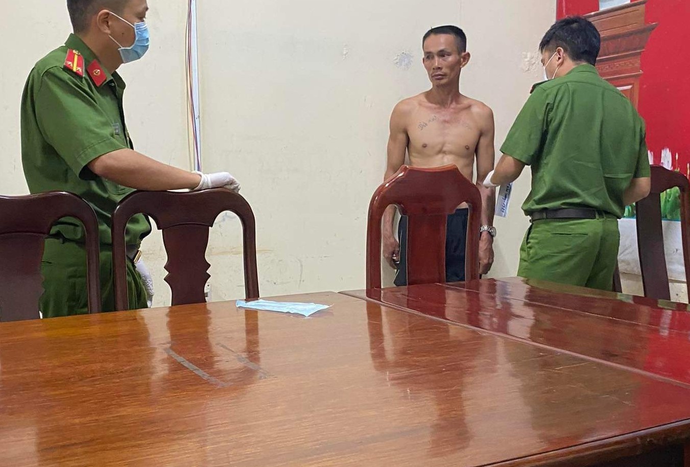 Bình Phước: Đâm chết bạn nhậu chỉ vì chuyện đổi điện thoại
