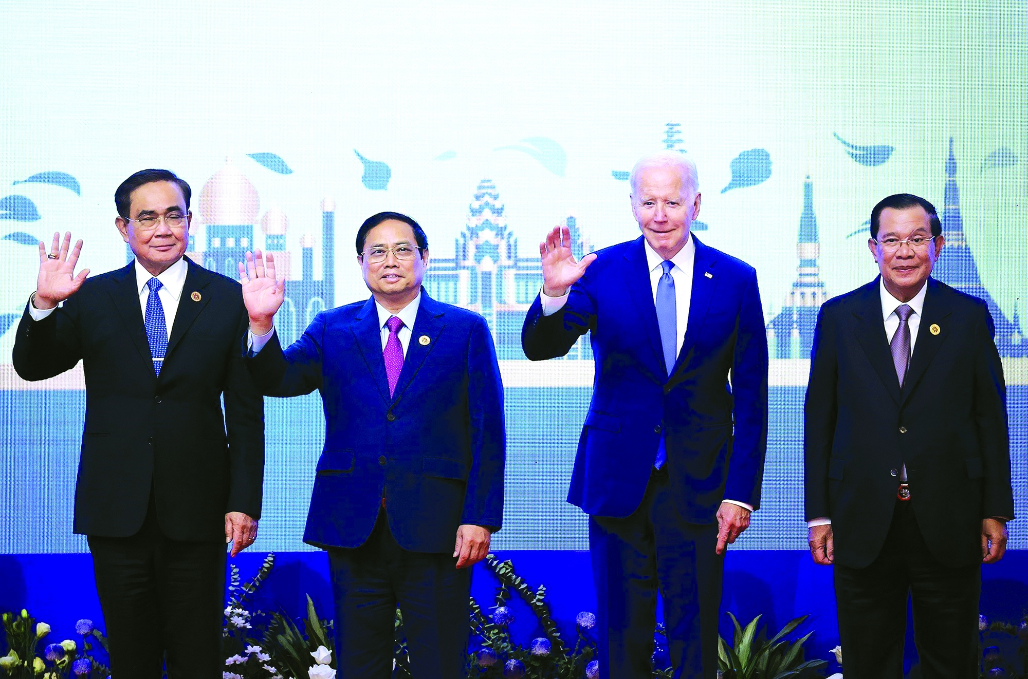Đối ngoại vươn tầm cao mới
