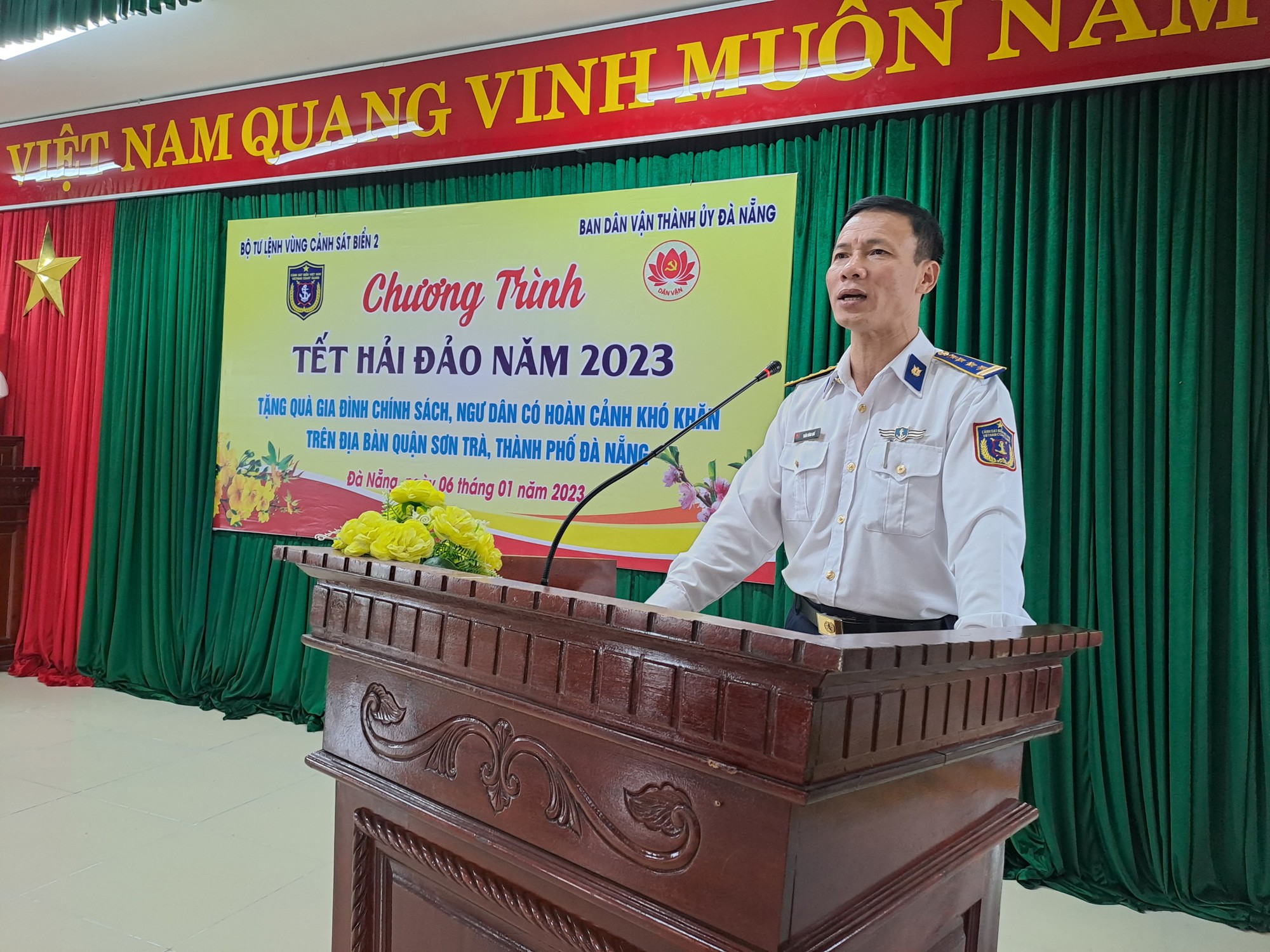 V&ugrave;ng Cảnh s&aacute;t biển 2 tổ chức &ldquo;Tết hải đảo&rdquo; tại Đ&agrave; Nẵng - Ảnh 1.