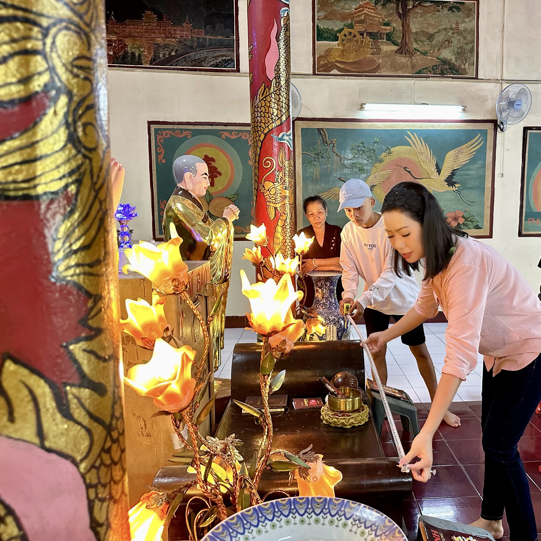 NSƯT Trịnh Kim Chi tu sửa ch&ugrave;a Nghệ Sĩ hơn 200 triệu đồng - Ảnh 2.