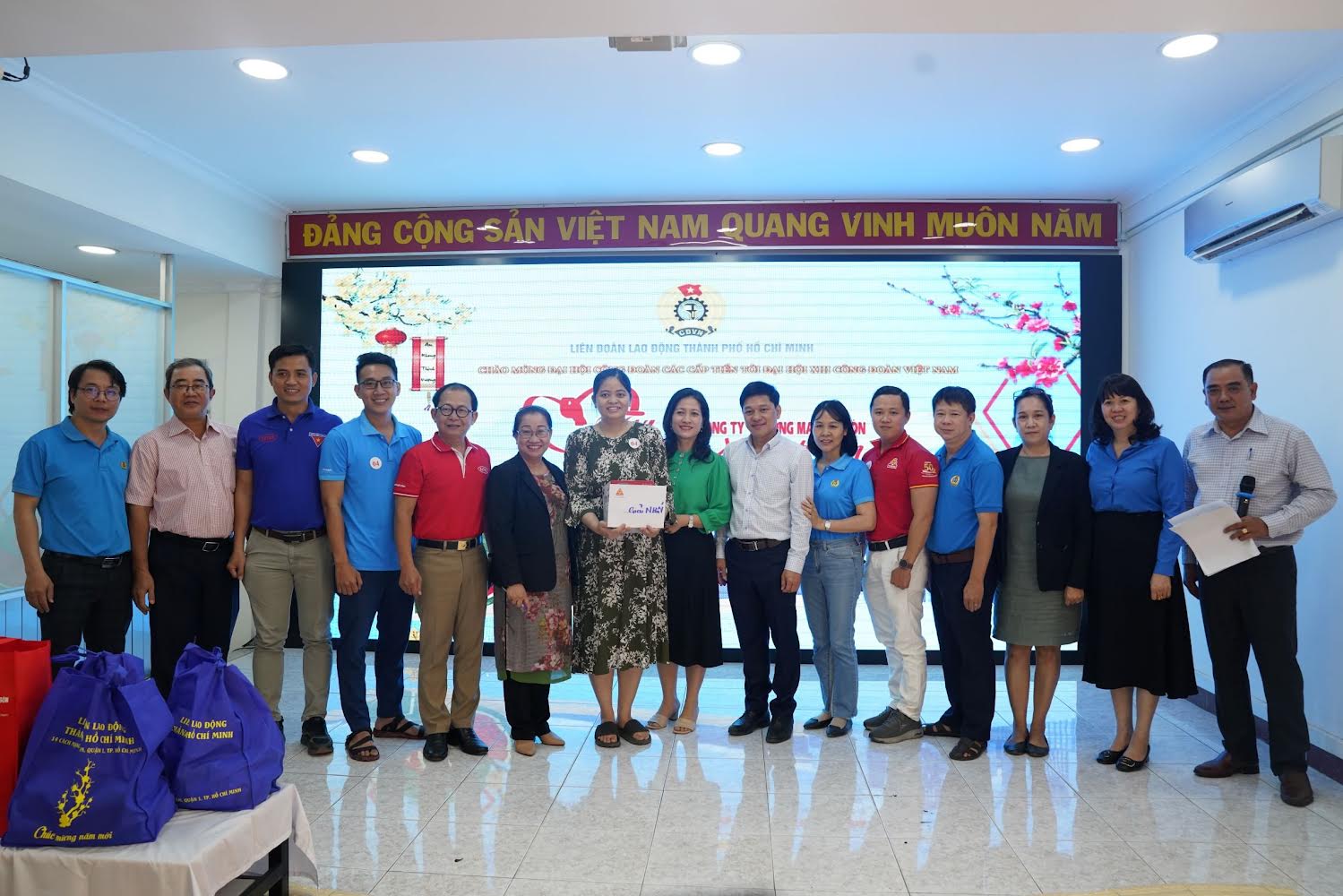 Vissan chăm lo cho người lao động đón Tết