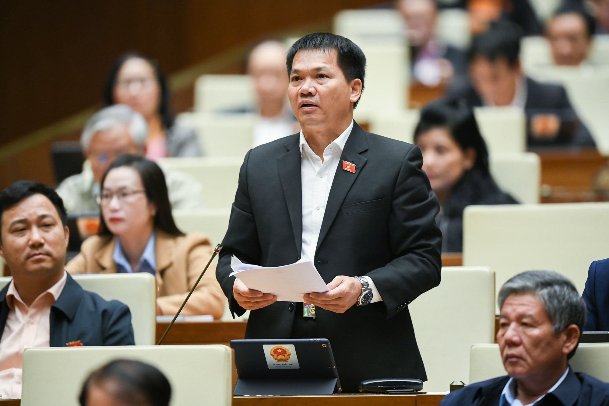 Cần cơ chế đặc biệt, đặc thù về mua sắm vật tư y tế trong bối cảnh dịch bệnh - Ảnh 1.