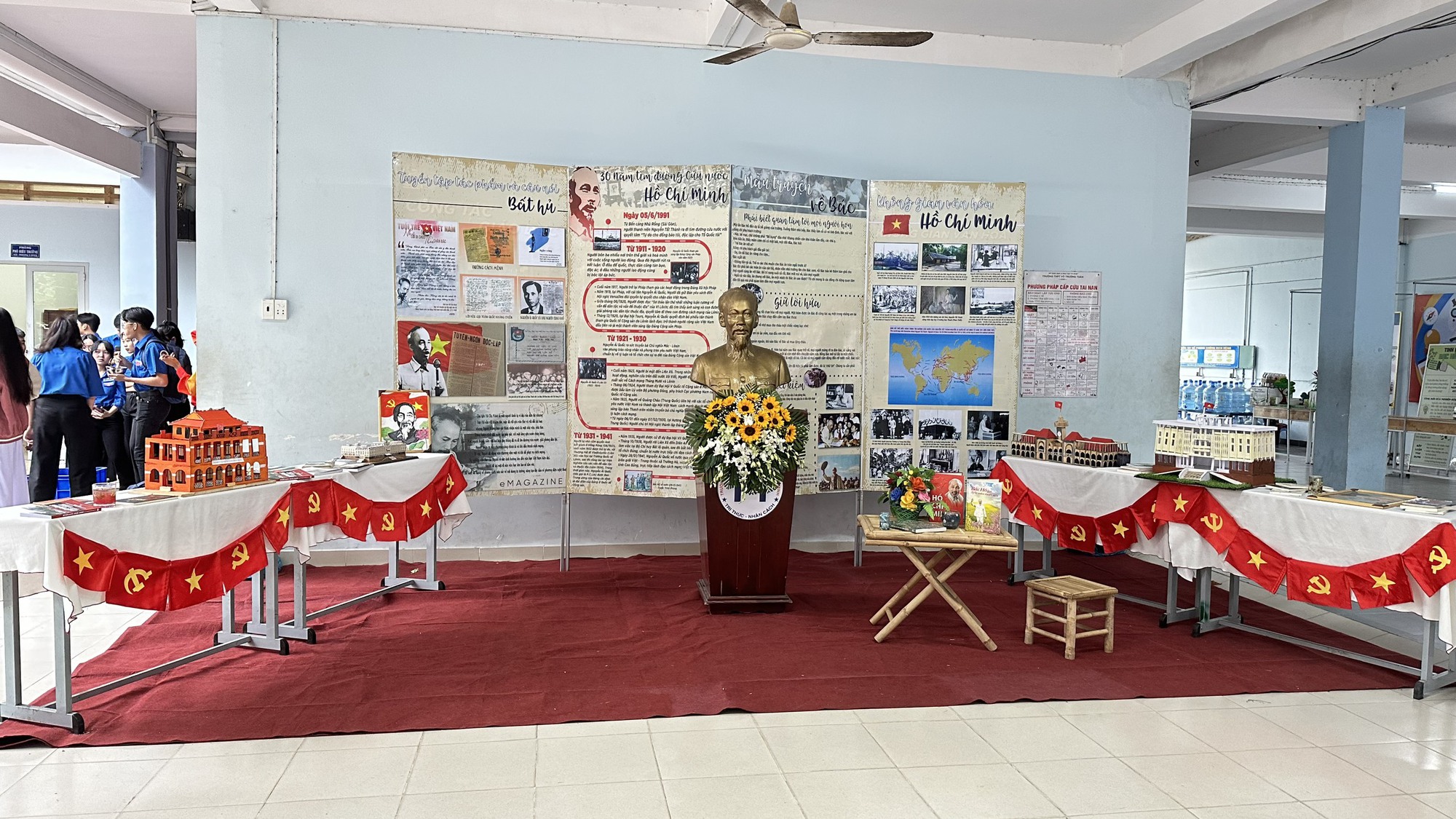 Học sinh TP HCM giữ g&igrave;n truyền thống, năng động, s&aacute;ng tạo - Ảnh 3.