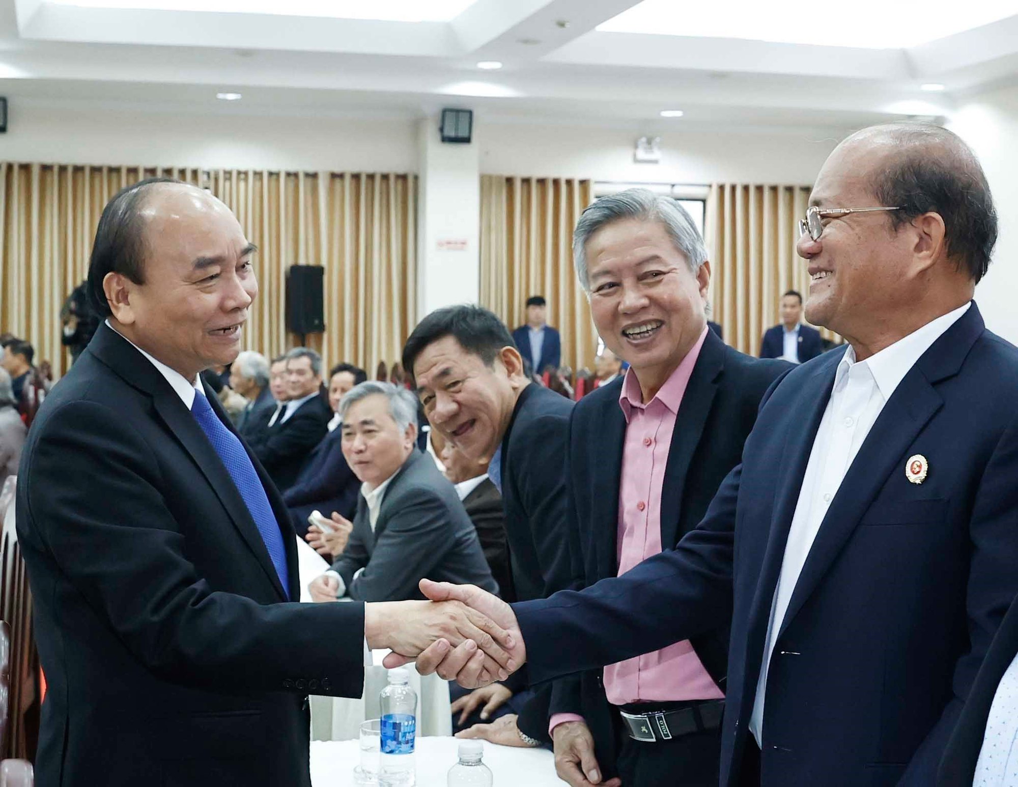 Tri ân đóng góp của các nguyên lãnh đạo cấp cao