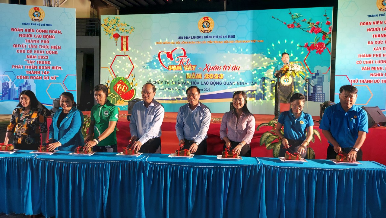Lãnh đạo TP HCM vui Tết cùng đoàn viên nghiệp đoàn - Ảnh 3.