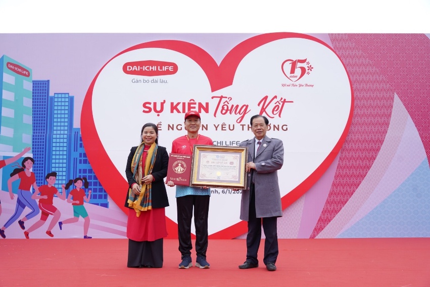 “Dai-ichi Life - Cung đường yêu thương 2022” nhận Chứng nhận Kỷ lục mới