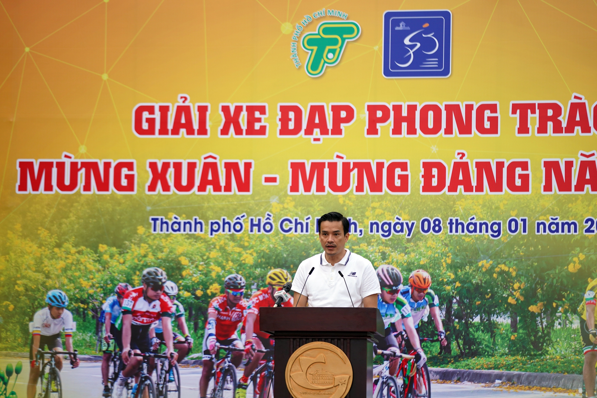 Sôi nổi giải xe đạp phong trào tại TP HCM - Ảnh 2.