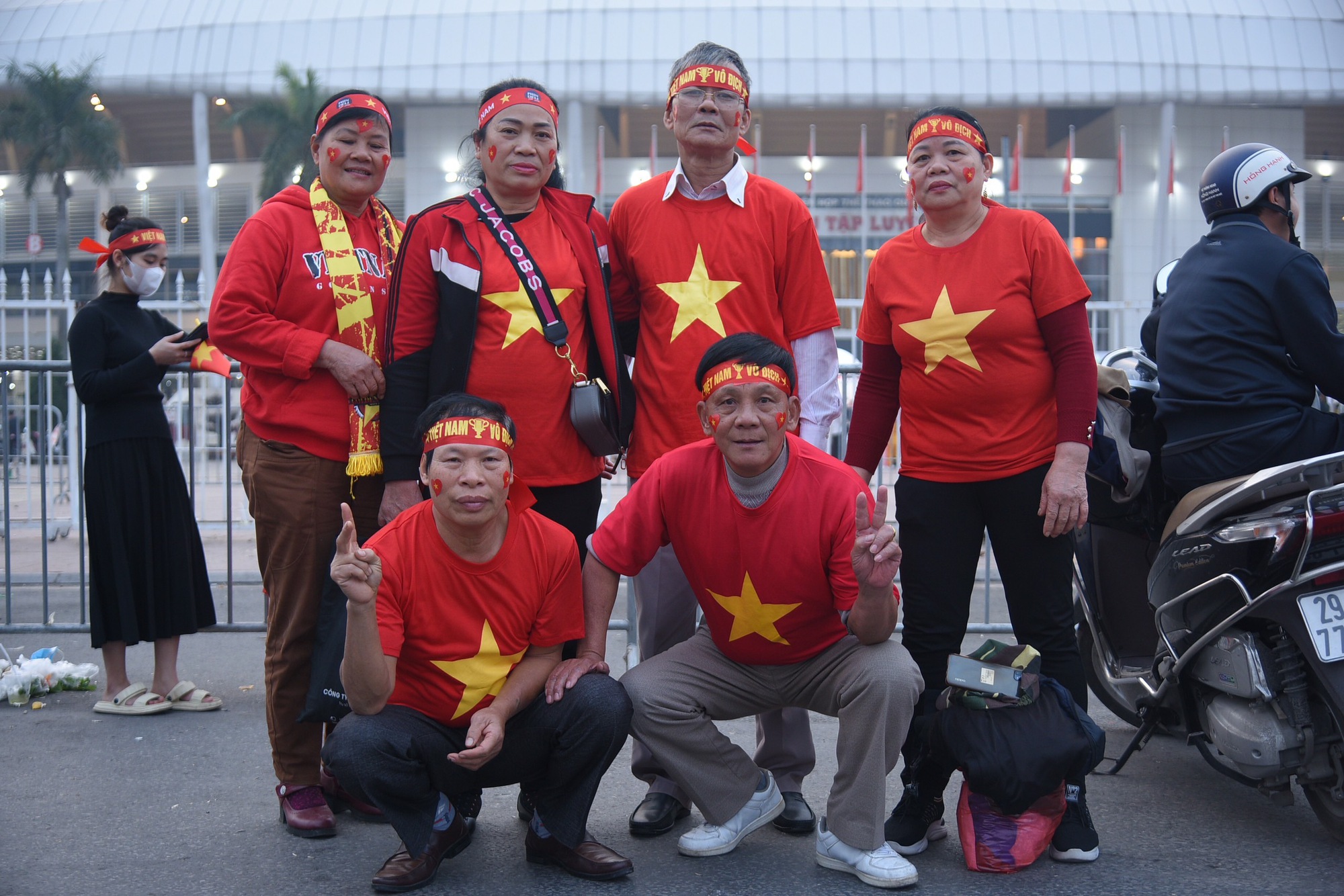 Chảo lửa Mỹ Đ&igrave;nh n&oacute;ng l&ecirc;n từng ph&uacute;t trước giờ G - Ảnh 7.