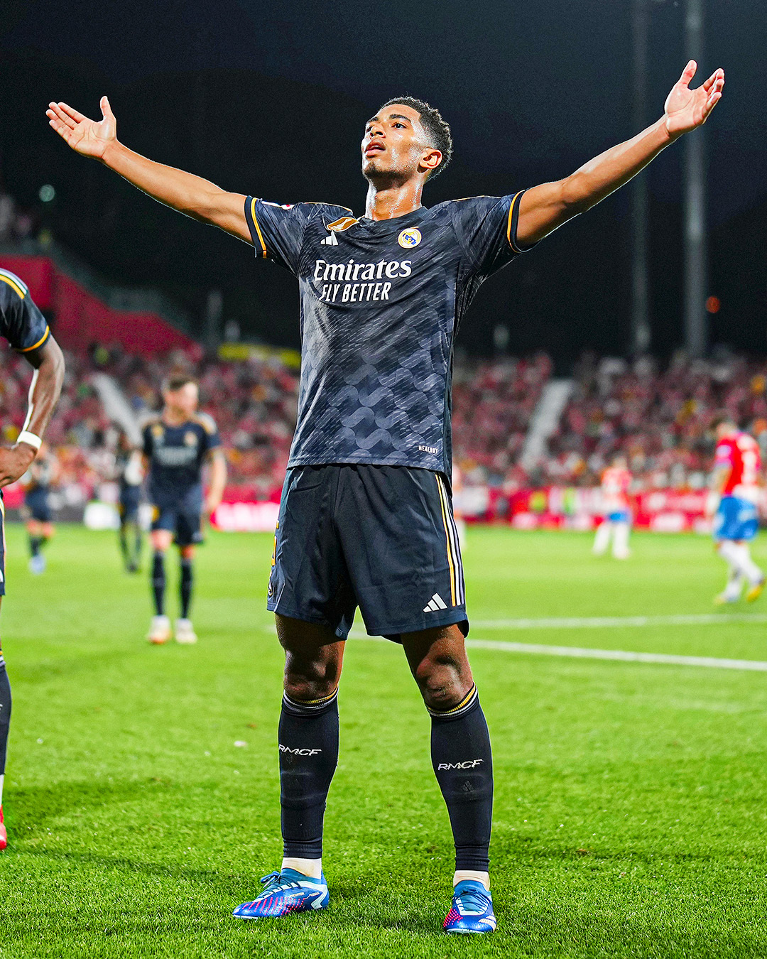Giải m&atilde; hiện tượng Girona, Real Madrid trở lại ng&ocirc;i đầu La Liga - Ảnh 2.
