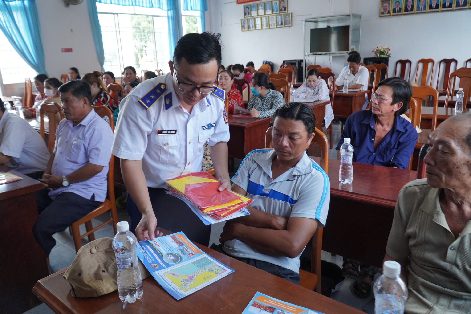 Gần 9.000 học sinh tham gia cuộc thi &ldquo;Em y&ecirc;u biển, đảo qu&ecirc; hương&rdquo; - Ảnh 7.