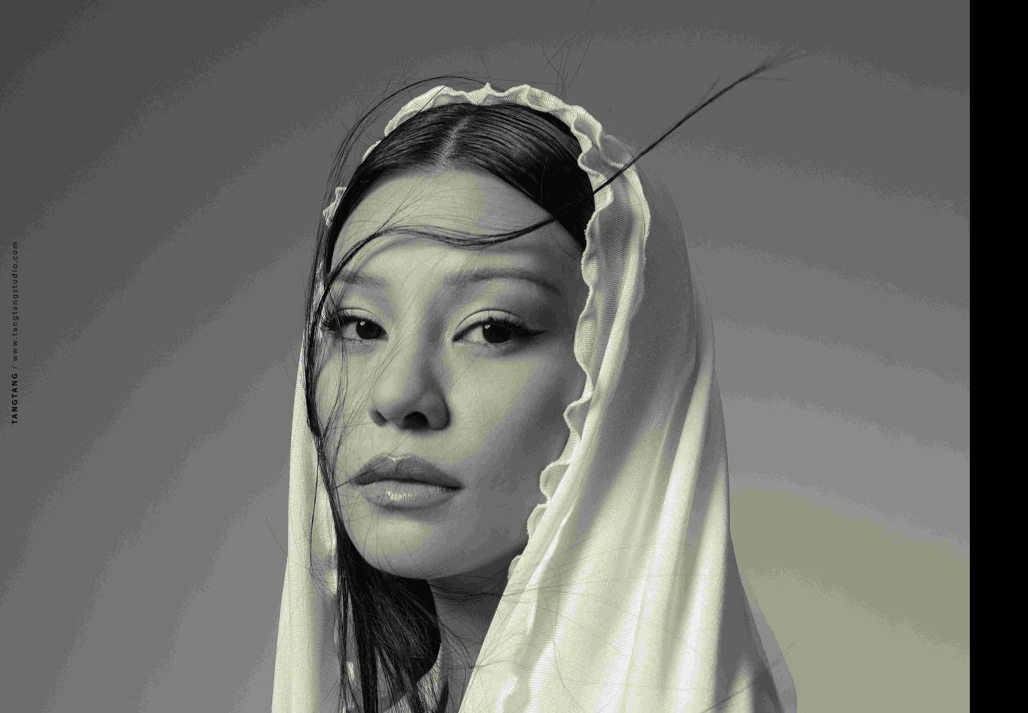 Bùi Lan Hương, chia sẻ trọn vẹn về album "MônangeL - Nữ thần Mặt Trăng"