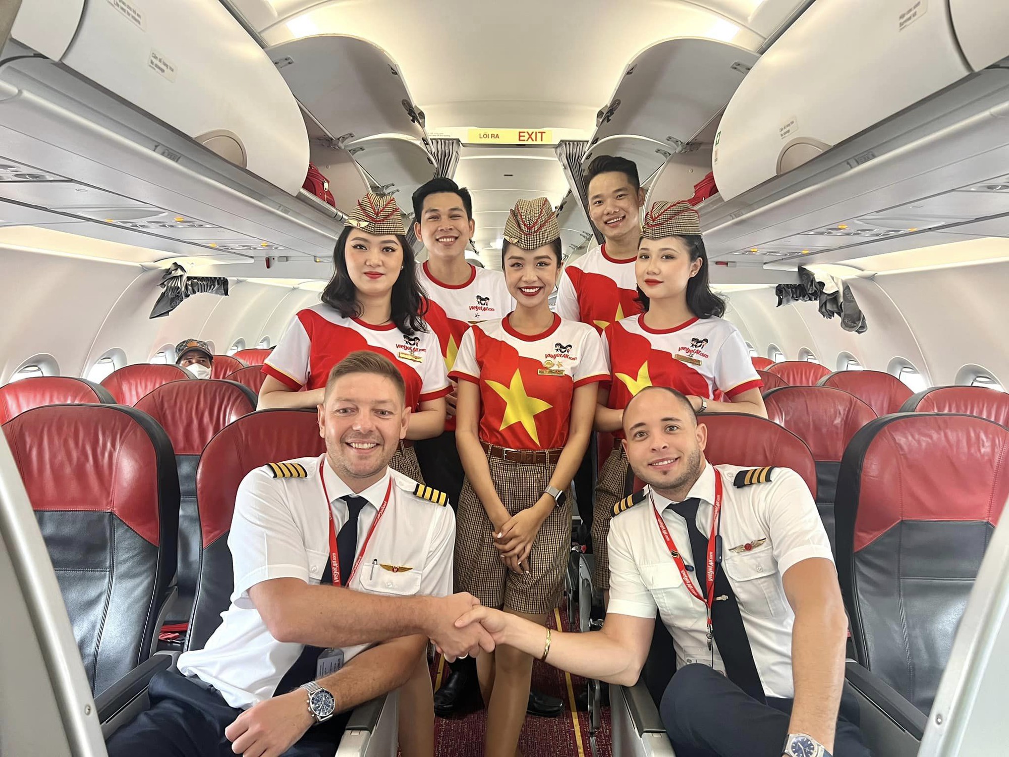 Lo thiếu nhân lực ngành hàng không