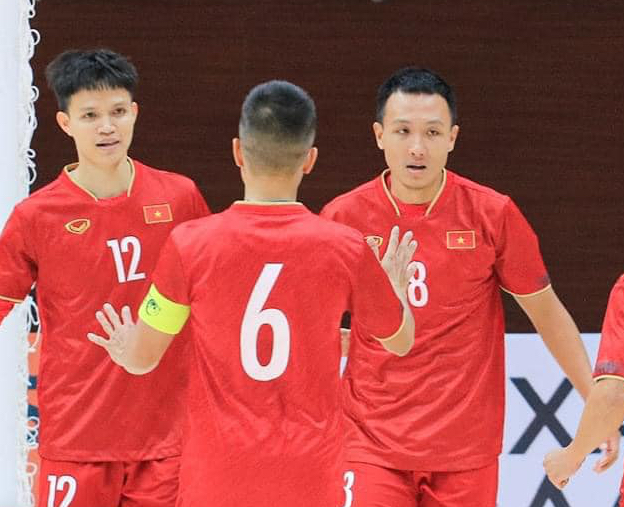 Thắng đậm Hàn Quốc, tuyển futsal Việt Nam dự vòng chung kết châu Á với ngôi đầu bảng D