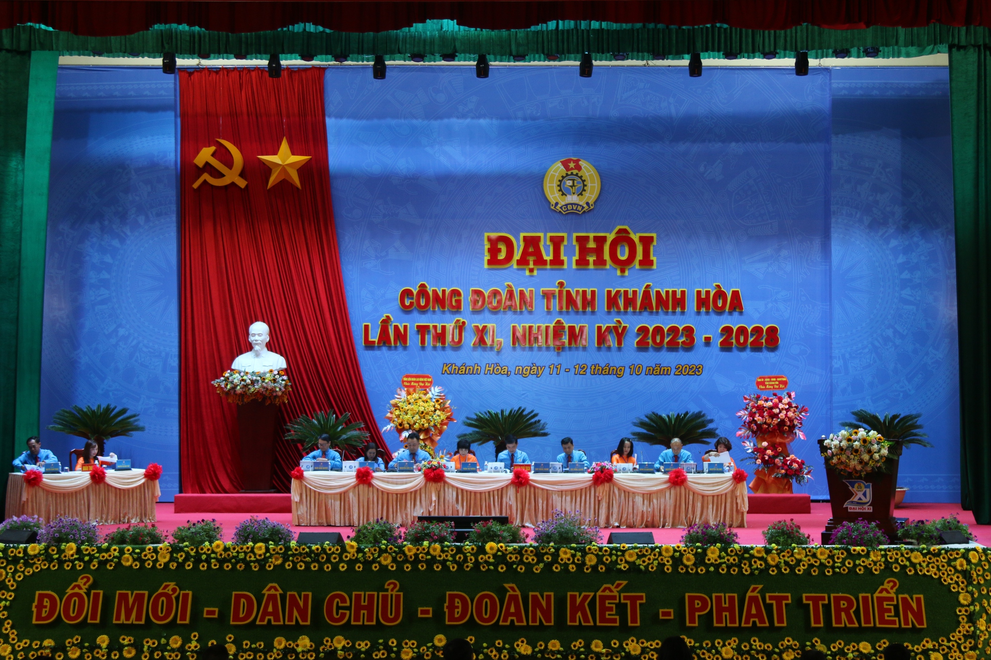 Khai mạc Đại hội XI Công đoàn Khánh Hòa nhiệm kỳ 2023-2028