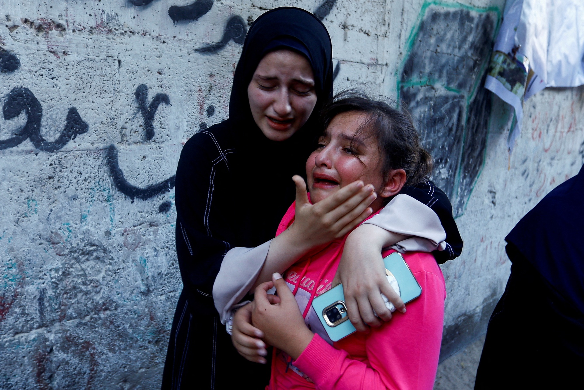 Israel chuẩn bị đưa bộ binh vào Gaza, tàu sân bay Mỹ đến Địa Trung Hải