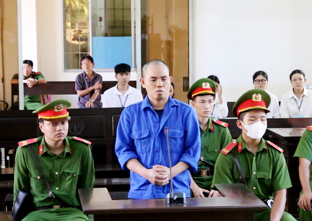 Tuy&ecirc;n tử h&igrave;nh kẻ đốt nh&agrave; l&agrave;m 2 mẹ con người t&igrave;nh tử vong - Ảnh 1.