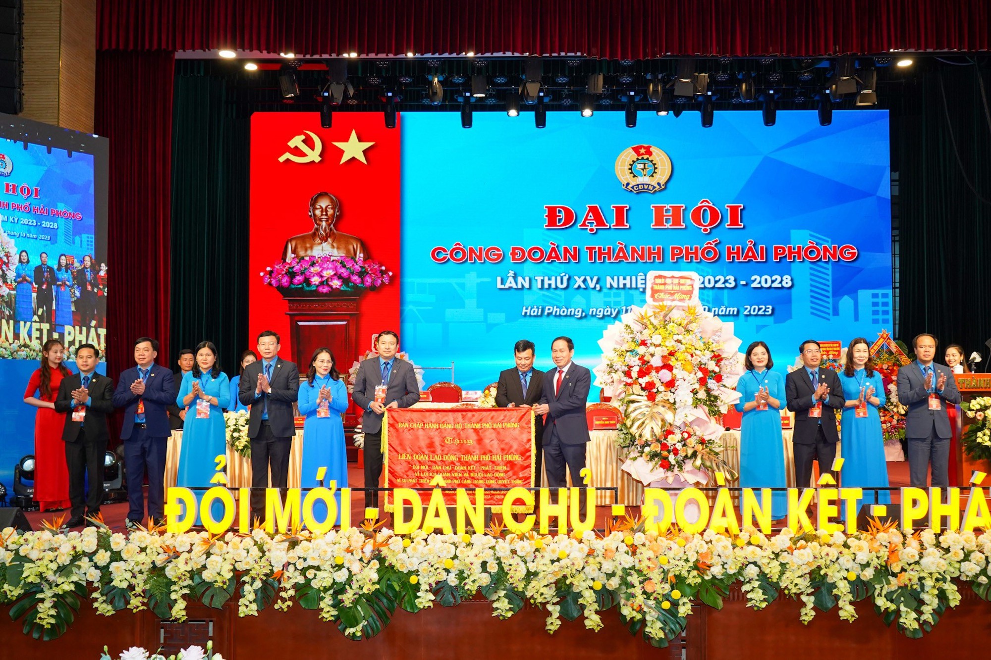 LĐLĐ TP Hải Phòng: Tăng cường đổi mới, nâng chất hoạt động chăm lo cho đoàn viên - Ảnh 2.