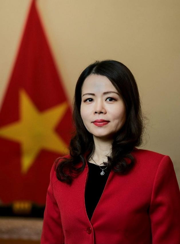 Bộ Ngoại giao c&oacute; t&acirc;n nữ Thứ trưởng 47 tuổi - Ảnh 1.