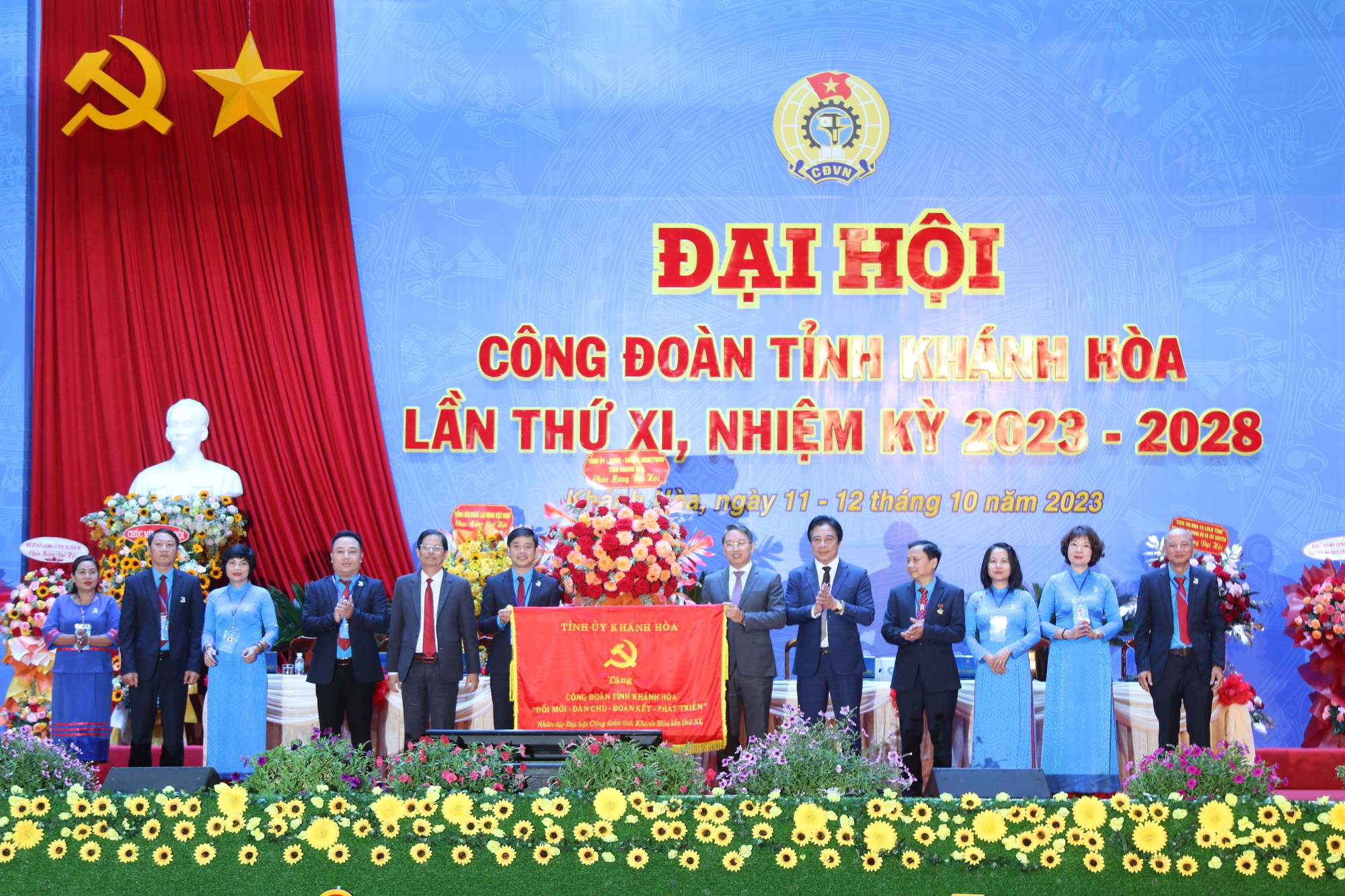 Công đoàn tiên phong xây dựng Khánh Hoà trở thành thành phố trực thuộc Trung ương