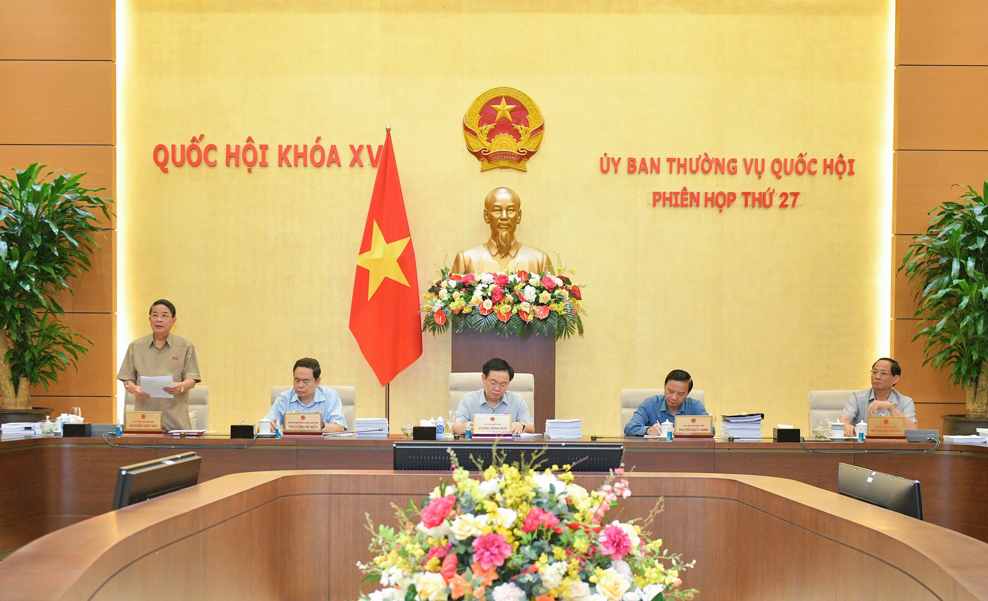 L&agrave;m r&otilde; tr&aacute;ch nhiệm khi thừa điện t&aacute;i tạo nhưng kh&ocirc;ng thể ho&agrave; lưới - Ảnh 1.