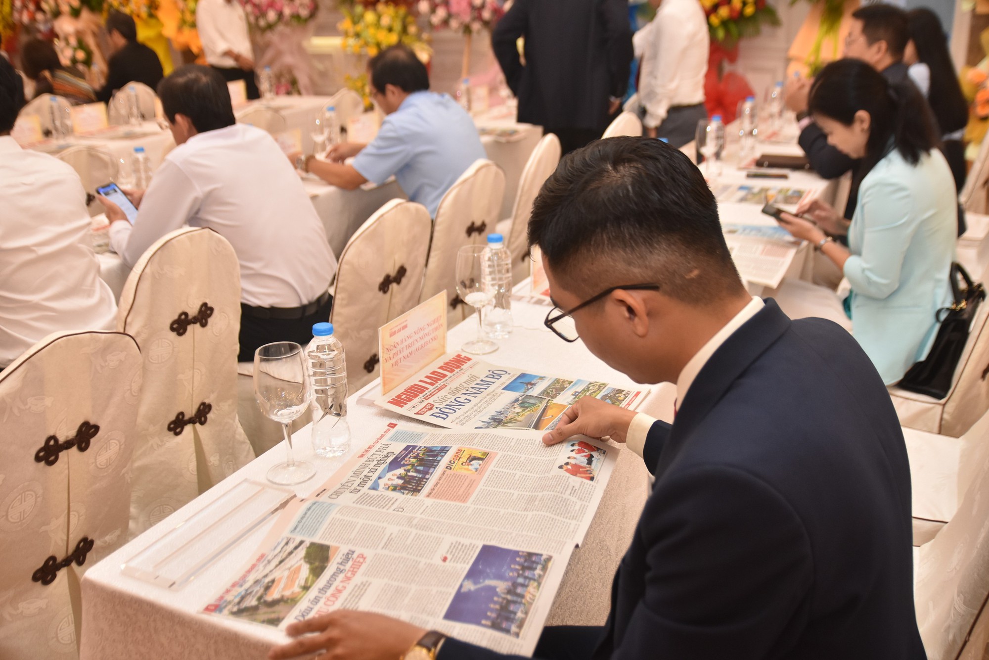 VPĐD Đ&ocirc;ng Nam Bộ - B&aacute;o Người Lao Động đồng h&agrave;nh c&ugrave;ng c&aacute;c địa phương - Ảnh 3.