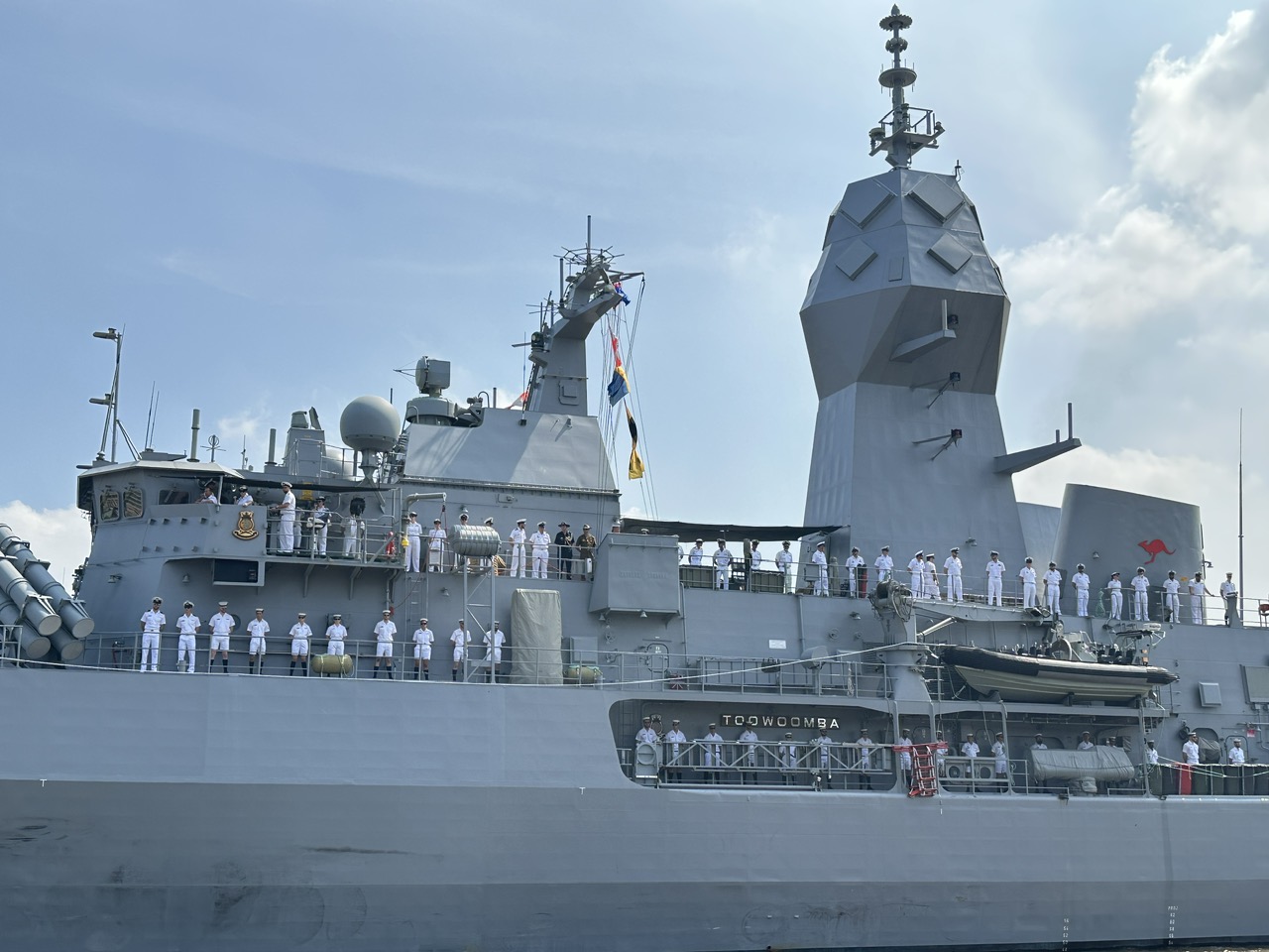 T&agrave;u Hải qu&acirc;n Ho&agrave;ng gia &Uacute;c HMAS TOOWOOMBA trở lại TP HCM - Ảnh 3.