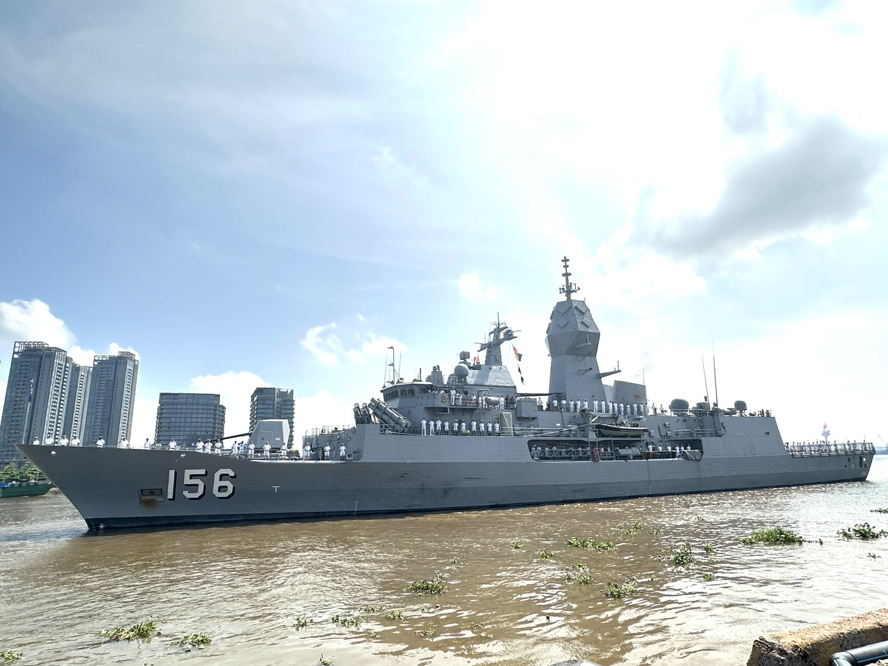 T&agrave;u Hải qu&acirc;n Ho&agrave;ng gia &Uacute;c HMAS TOOWOOMBA trở lại TP HCM - Ảnh 2.