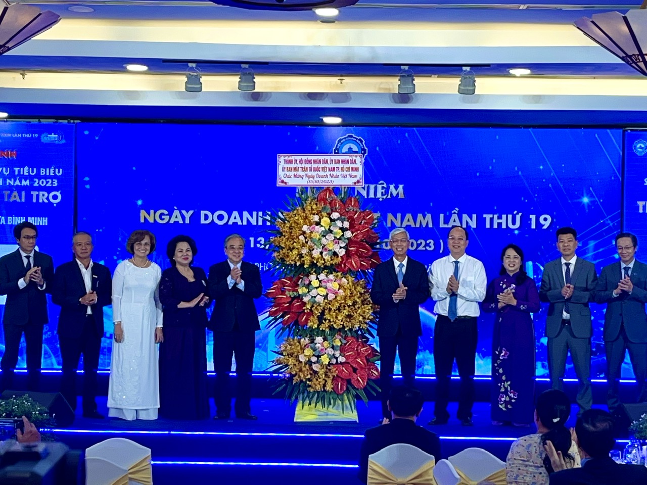 TP HCM sẽ gắn ti&ecirc;u ch&iacute; tăng trưởng xanh v&agrave;o x&eacute;t chọn sản phẩm, dịch vụ ti&ecirc;u biểu - Ảnh 1.