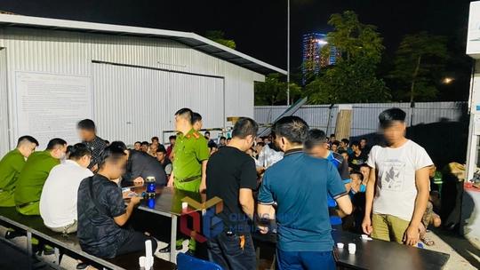 170 công nhân tại dự án xây dựng được test nhanh ma túy trong đêm