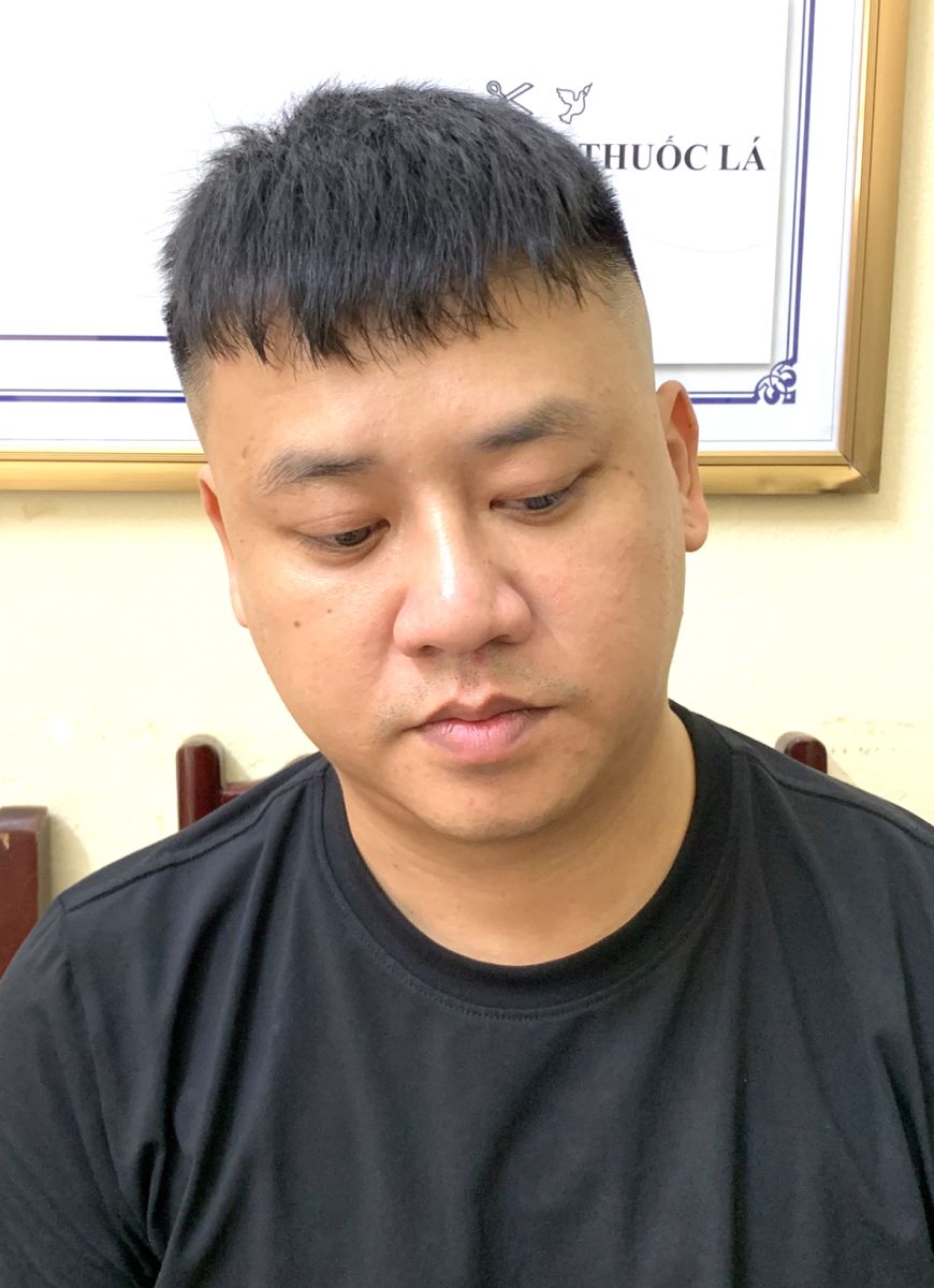 Khởi tố nh&oacute;m thanh ni&ecirc;n rượt ch&eacute;m nhau g&acirc;y n&aacute;o loạn đường phố Thanh H&oacute;a - Ảnh 1.