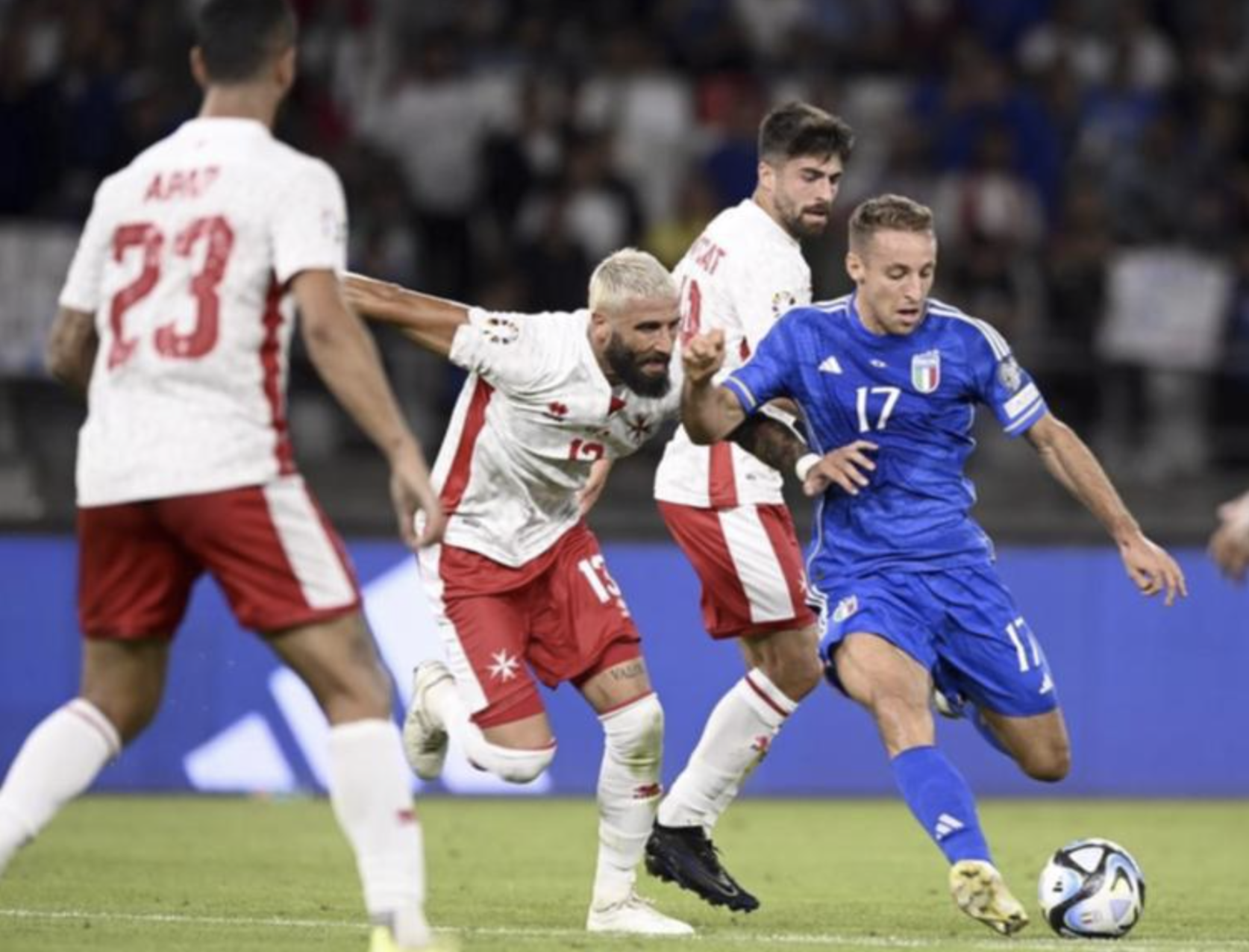 Hạ "tí hon" Malta, tuyển Ý thêm hy vọng dự EURO 2024