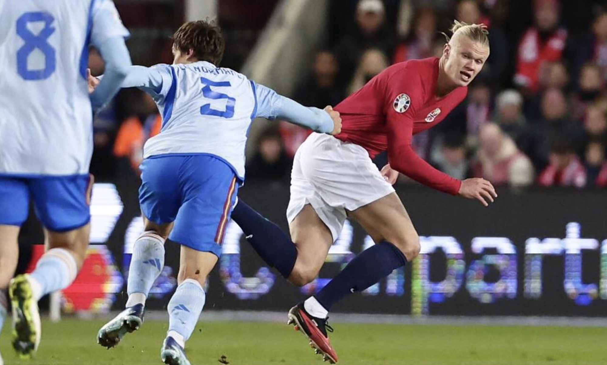 Haaland nhạt nh&ograve;a, Na Uy mất v&eacute; dự EURO 2024 về tay T&acirc;y Ban Nha, Scotland - Ảnh 2.