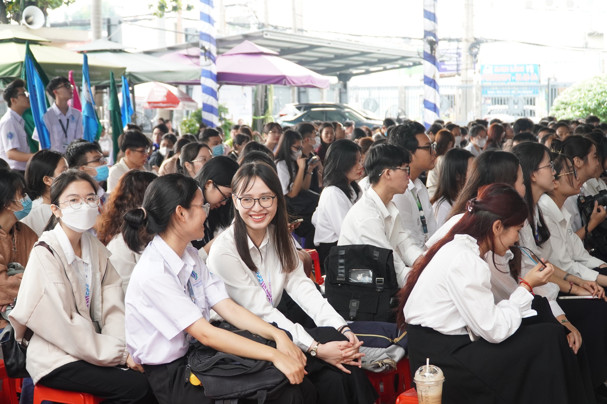 &ldquo;Mẹ ơi, con nhận được học bổng to&agrave;n phần&rdquo; - Ảnh 6.