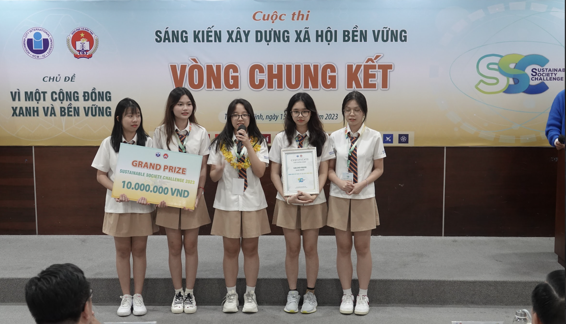 Học sinh trường quốc tế đoạt giải nhất cuộc thi Sáng kiến xây dựng xã hội bền vững