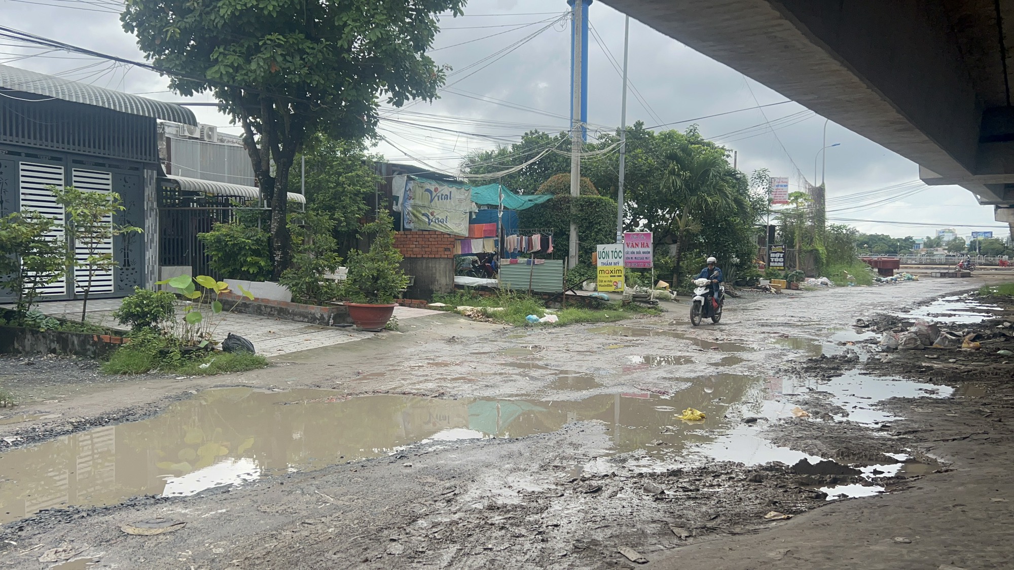 Con đường như &aacute;o vũ cơ h&agrave;n ngay trung t&acirc;m TP Cần Thơ - Ảnh 3.