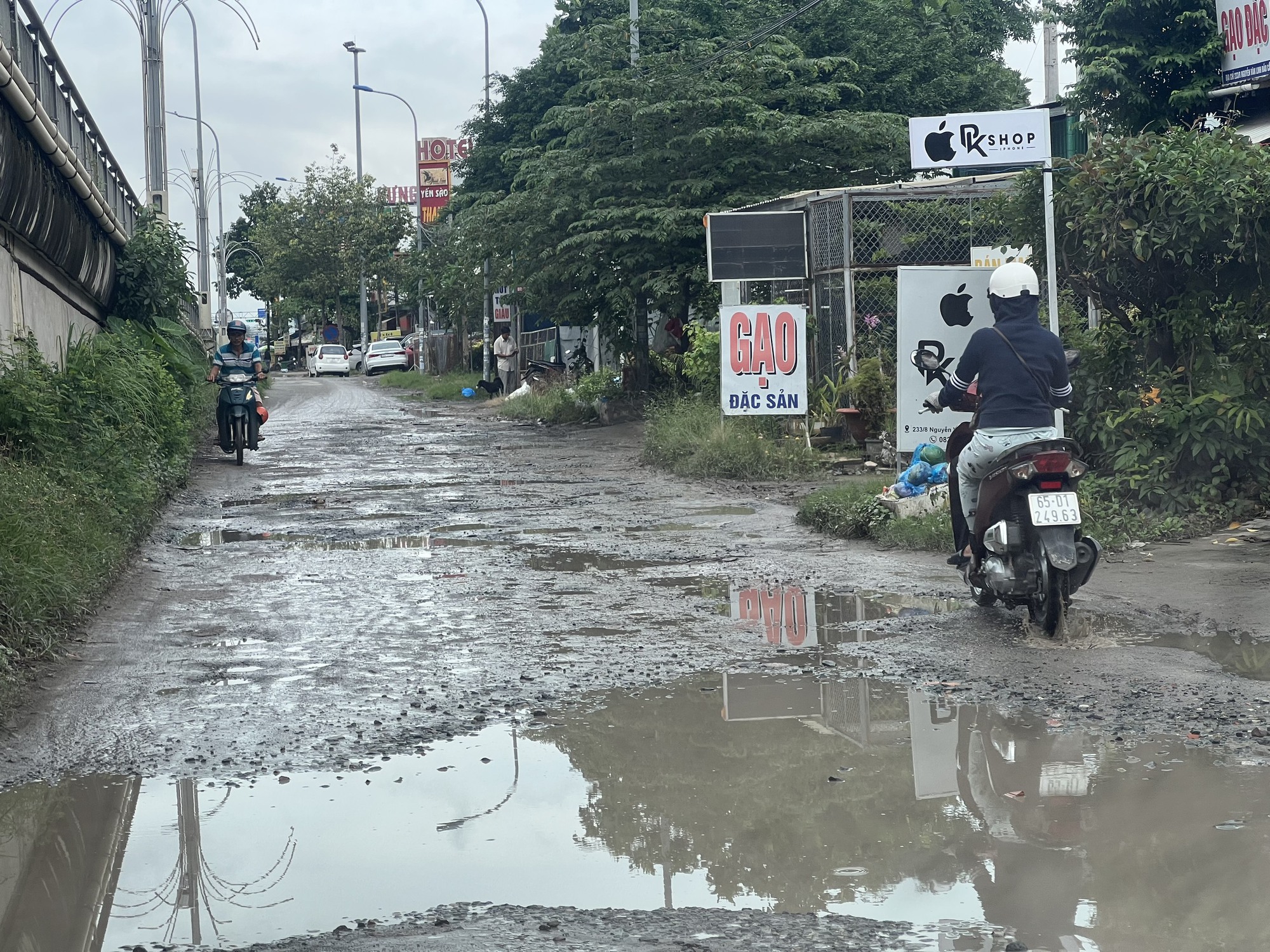 Con đường như &aacute;o vũ cơ h&agrave;n ngay trung t&acirc;m TP Cần Thơ - Ảnh 5.