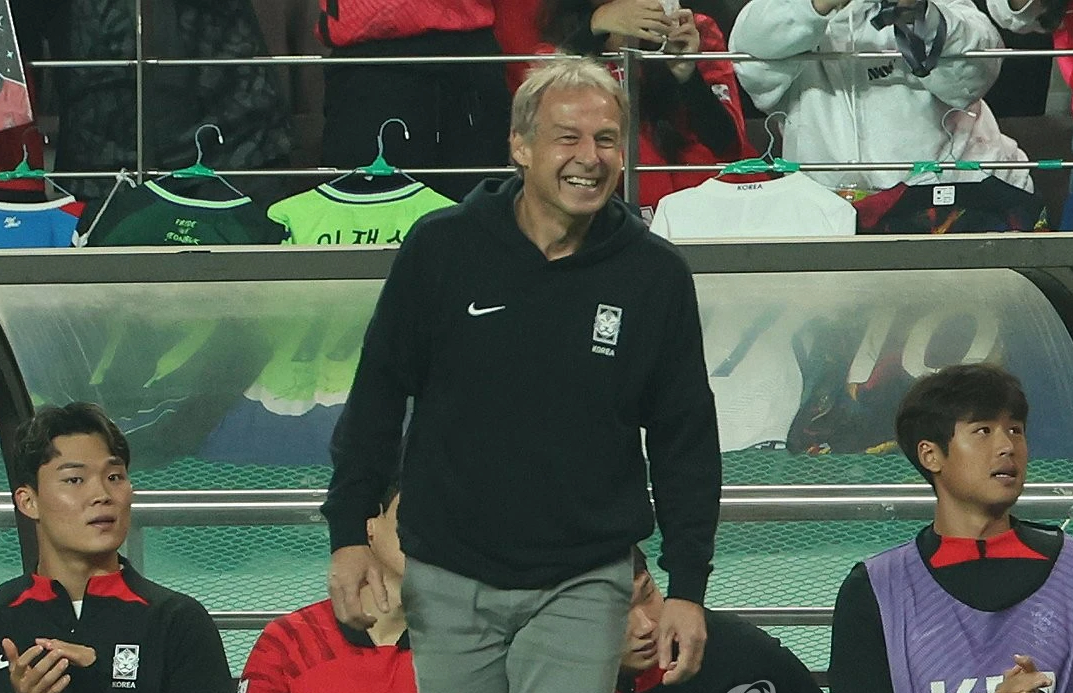 HLV Klinsmann nói gì trước trận so tài với tuyển Việt Nam?