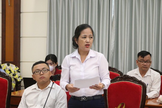 Hai phương &aacute;n r&uacute;t BHXH một lần: &ldquo;Th&agrave; đau một lần rồi th&ocirc;i&rdquo; - Ảnh 4.