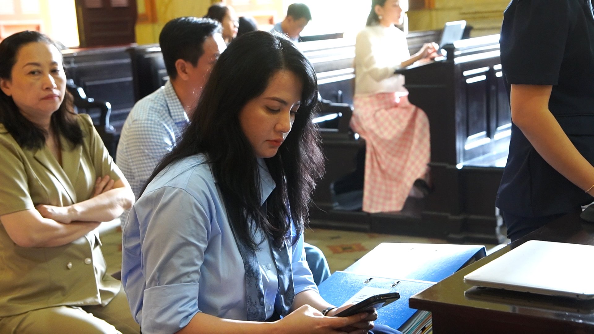Đại gia Đức An muốn thương lượng với siêu mẫu Ngọc Thuý