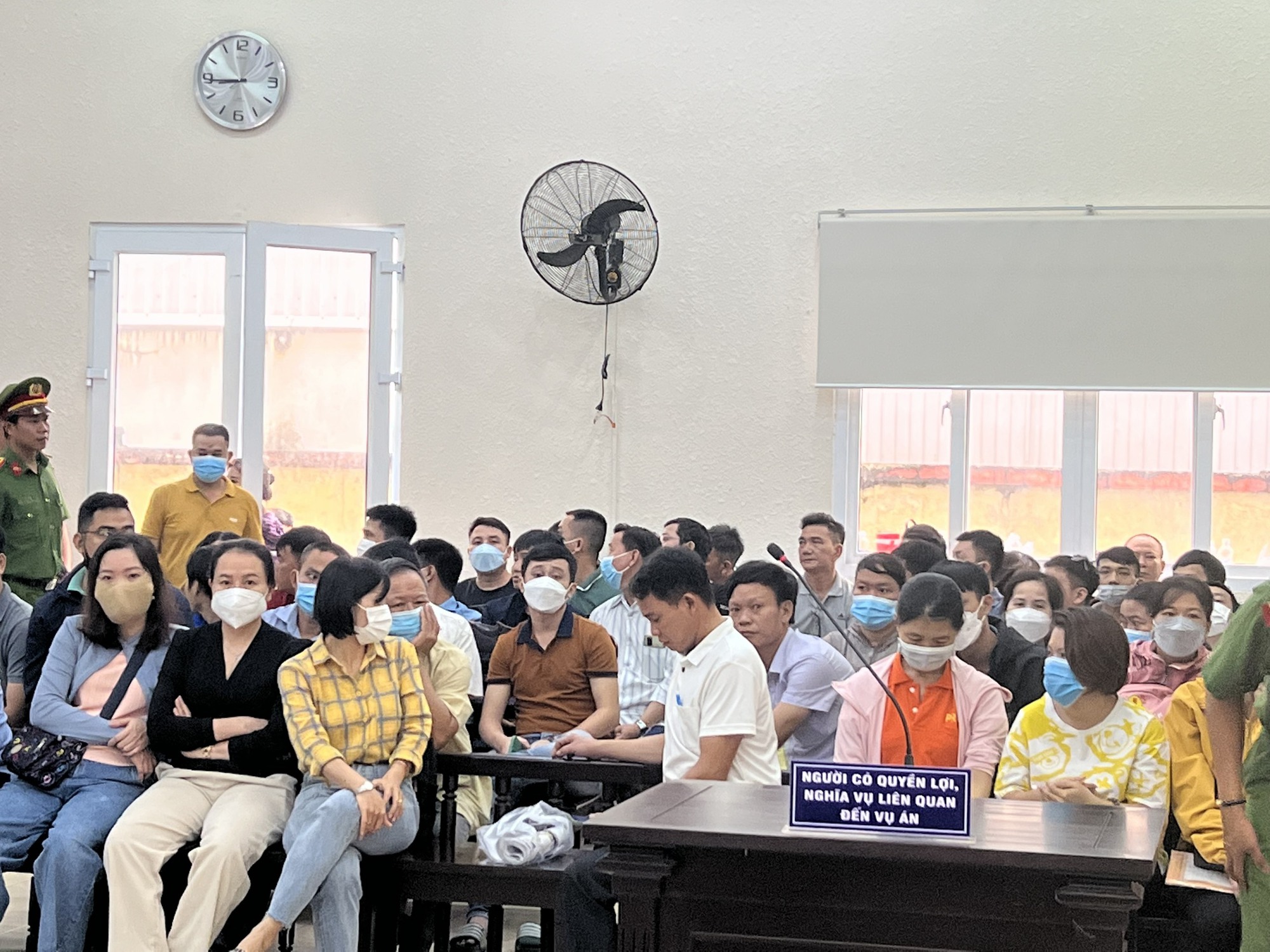 X&eacute;t xử vụ &aacute;n đ&igrave;nh đ&aacute;m ở B&igrave;nh Dương, bị hại đ&ocirc;ng chưa từng c&oacute; - Ảnh 7.
