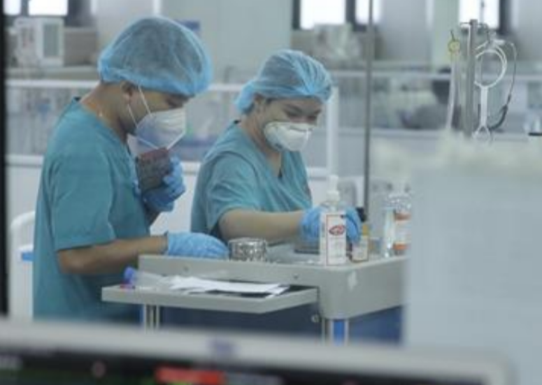 Dịch COVID-19 hôm nay: Ca nhiễm giảm