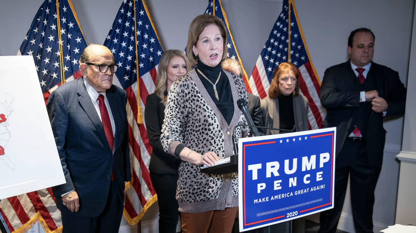 Cựu luật sư của ông Trump nhận tội can thiệp bầu cử