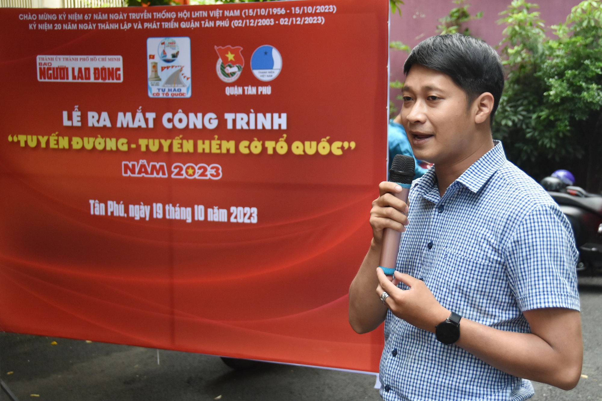 Đường cờ Tổ quốc g&oacute;p phần x&acirc;y dựng lối sống văn minh - Ảnh 3.