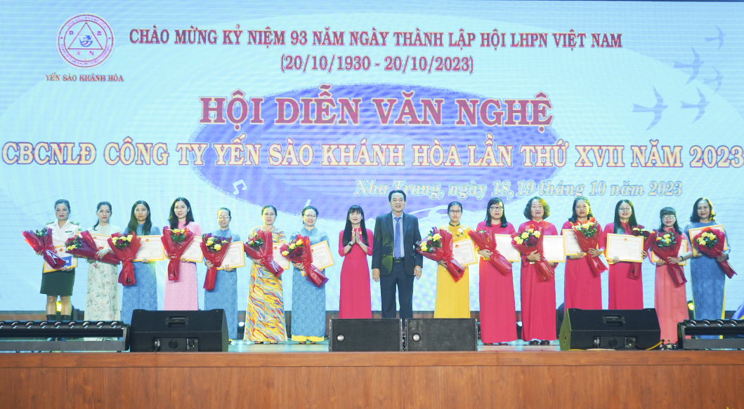 Yến sào Khánh Hòa tôn vinh nữ cán bộ - Ảnh 8.