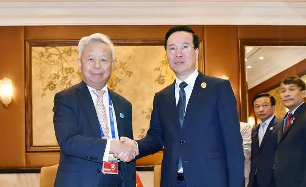 Chủ tịch nước gặp Chủ tịch Ngân hàng Đầu tư cơ sở hạ tầng châu Á