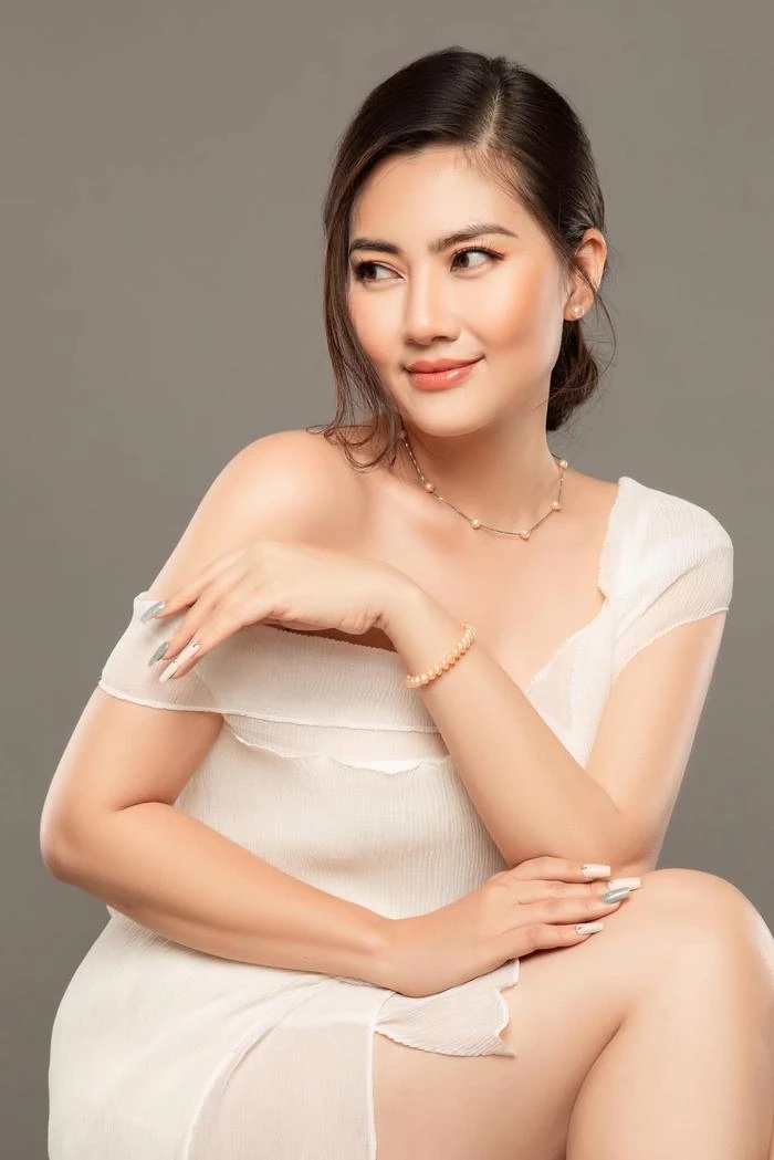 Phản ứng của Ngọc Lan khi đọc tin tức chính mình - Ảnh 2.