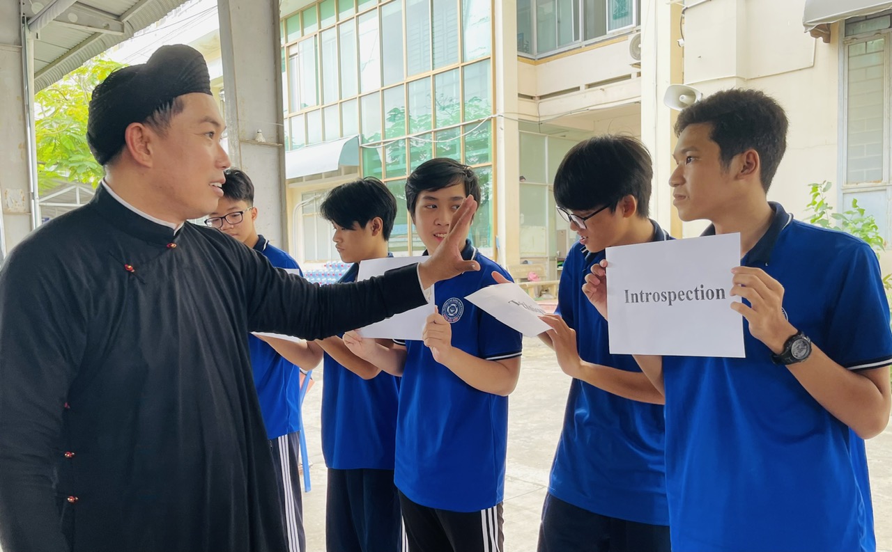 Quản lý cảm xúc tốt để được hạnh phúc hơn - Ảnh 3.