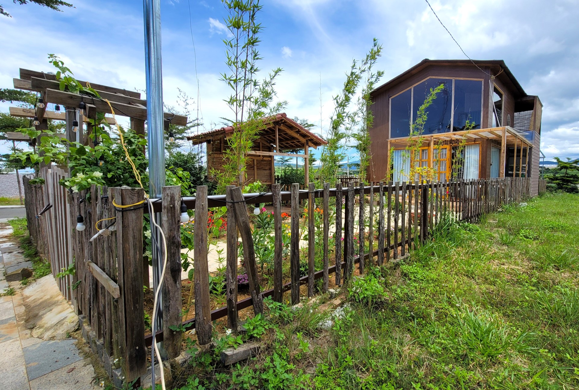 Kh&ocirc;ng c&oacute; 