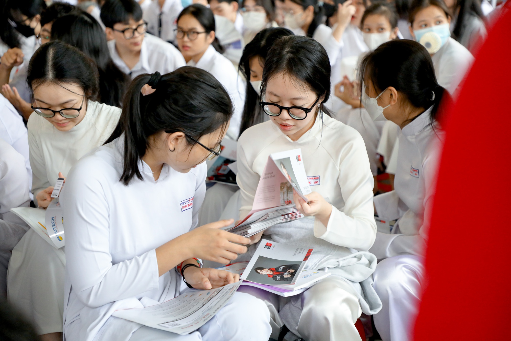 Mỗi năm TP HCM có khoảng gần 80.000 thí sinh xét tuyển ĐH, CĐ - Ảnh 2.