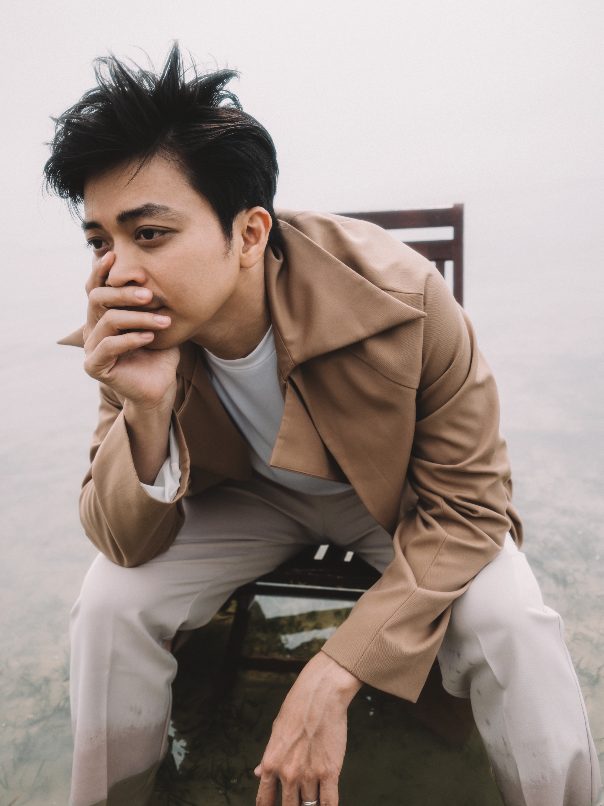 L&acirc;n Nh&atilde; h&aacute;t nhạc Trịnh thế n&agrave;o? - Ảnh 1.